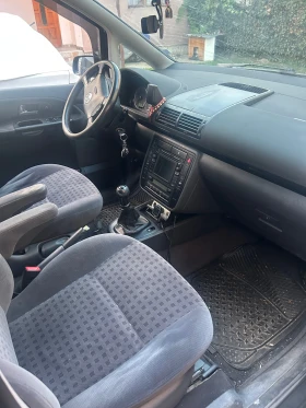 VW Sharan, снимка 3