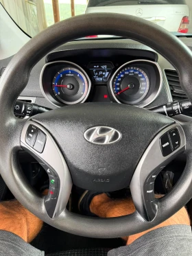 Hyundai Elantra Avante, снимка 17