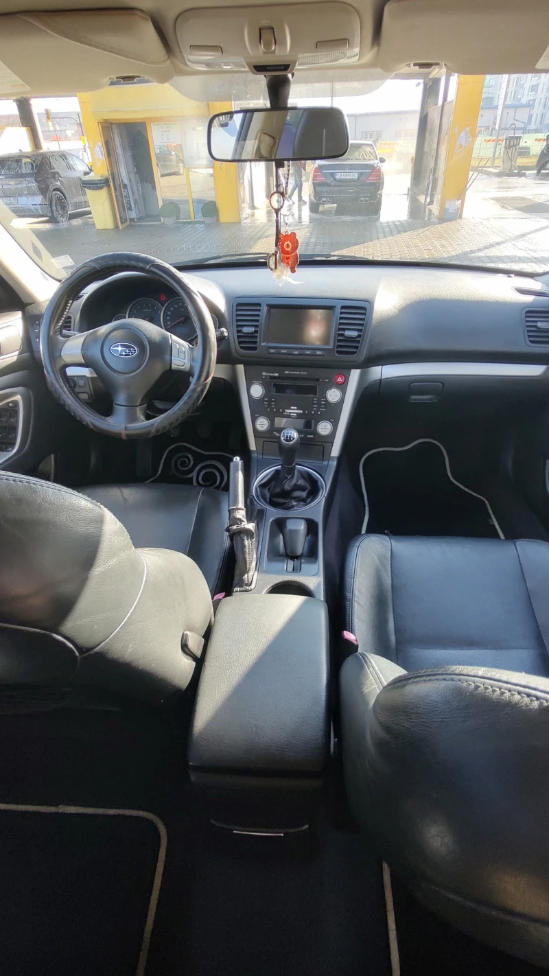 Subaru Legacy 2.0R, снимка 15 - Автомобили и джипове - 48120479