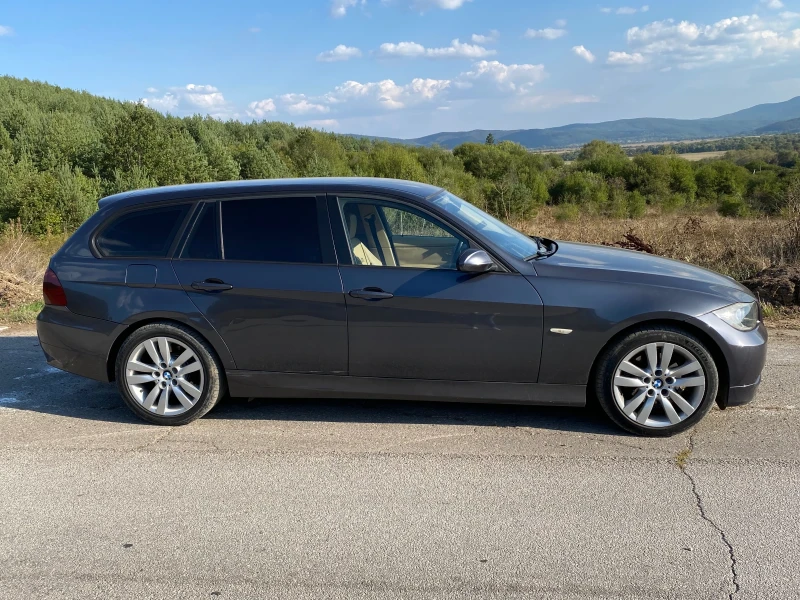 BMW 320, снимка 2 - Автомобили и джипове - 47424374