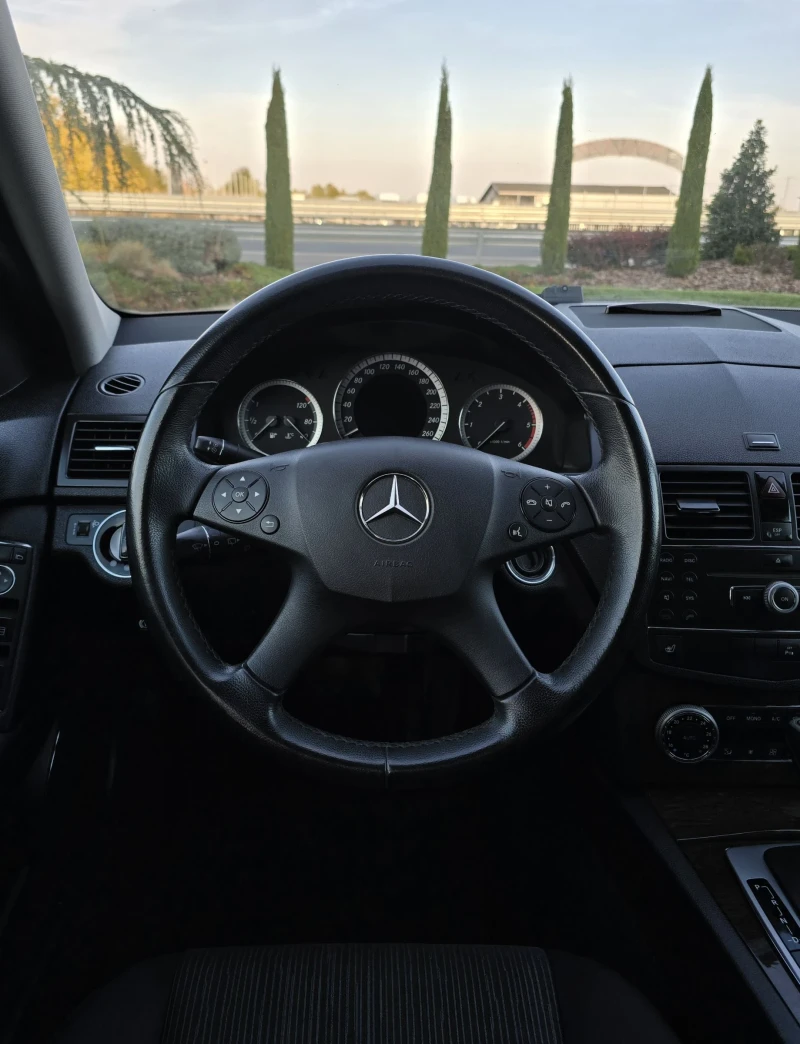 Mercedes-Benz C 220 Cdi Elegance.Мотор 646, снимка 9 - Автомобили и джипове - 47708771