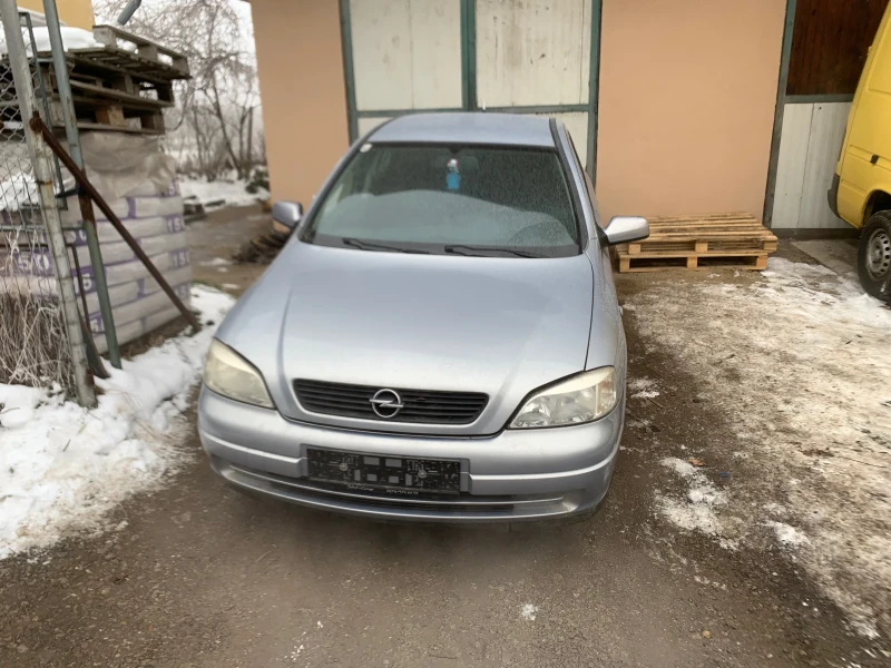 Opel Astra, снимка 1 - Автомобили и джипове - 48970502