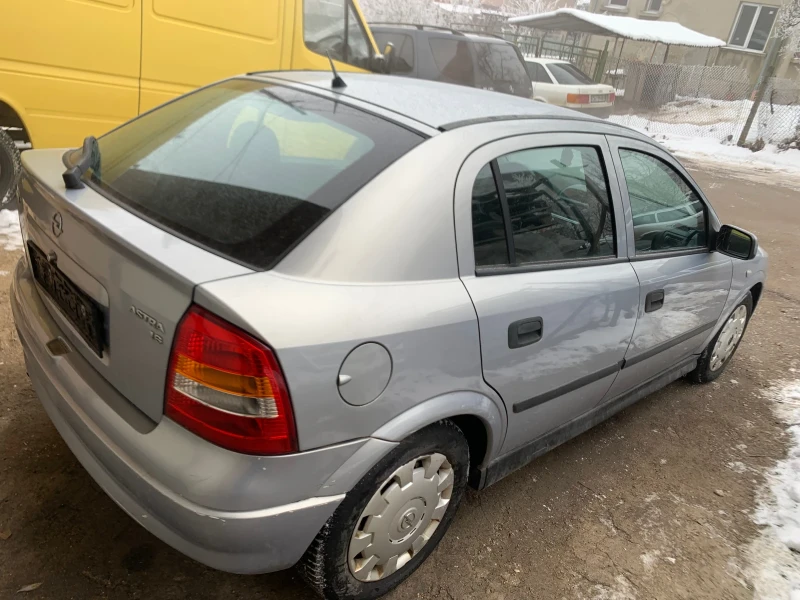 Opel Astra, снимка 3 - Автомобили и джипове - 48970502