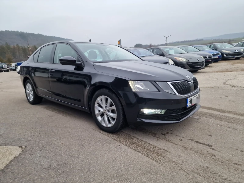 Skoda Octavia 1.6TDI SEDAN , снимка 2 - Автомобили и джипове - 49328955