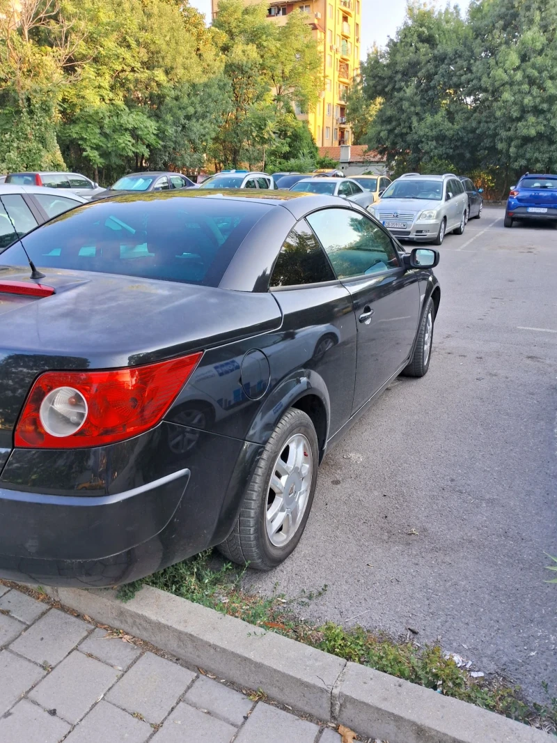 Renault Megane Кабрио, снимка 8 - Автомобили и джипове - 52900450