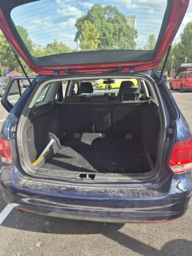 VW Golf  6 1.6 TDI DSG На Части, снимка 9 - Автомобили и джипове - 52632242