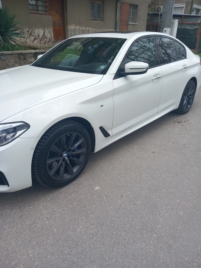 BMW 530 Xdrive , снимка 2 - Автомобили и джипове - 52144019