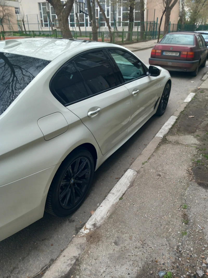BMW 530 Xdrive , снимка 7 - Автомобили и джипове - 52144019