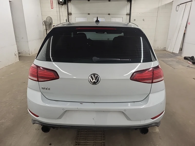 VW Golf GTI * CARFAX * ЦЕНА ДО БЪЛГАРИЯ, снимка 5 - Автомобили и джипове - 52711758