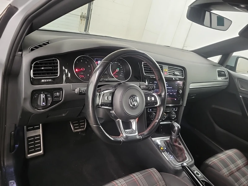 VW Golf GTI * CARFAX * ЦЕНА ДО БЪЛГАРИЯ, снимка 7 - Автомобили и джипове - 52711758