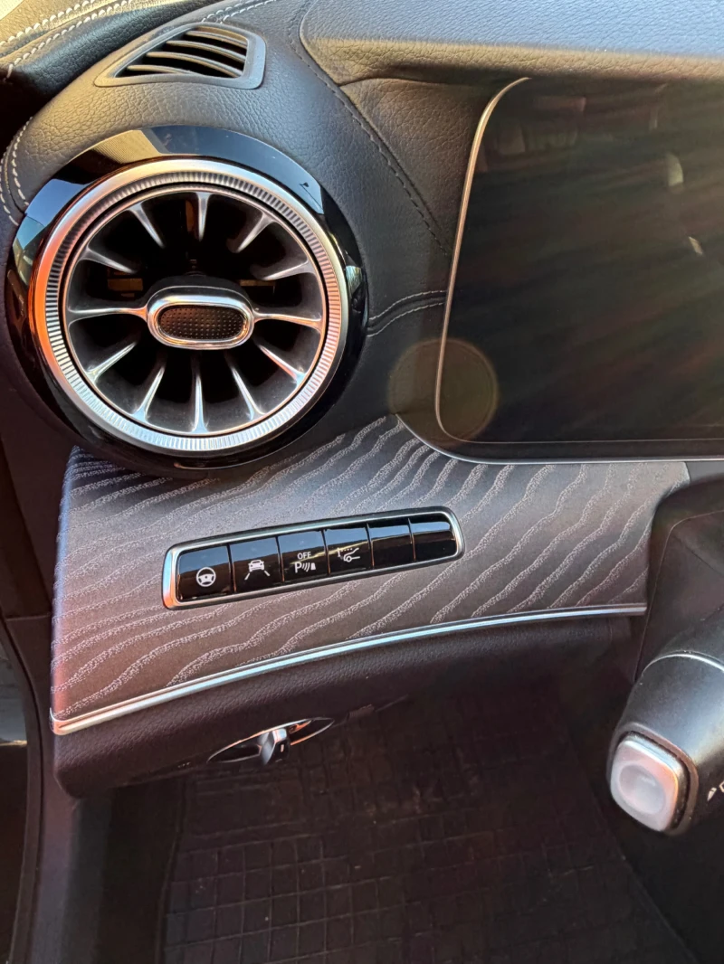 Mercedes-Benz CLS 350 4 MATIC 135 000km, снимка 13 - Автомобили и джипове - 52739098