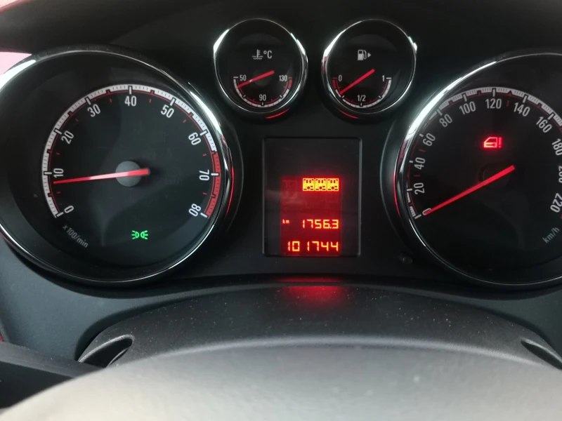 Opel Meriva 1.4Ti 120к.с. 101000км. Евро 5, снимка 12 - Автомобили и джипове - 52827914