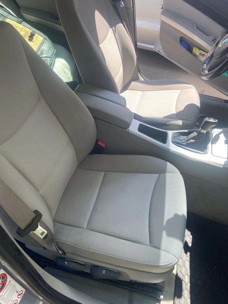 BMW 320, снимка 10 - Автомобили и джипове - 52865875