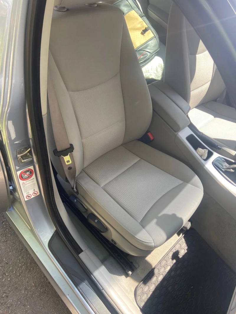 BMW 320, снимка 6 - Автомобили и джипове - 52865875