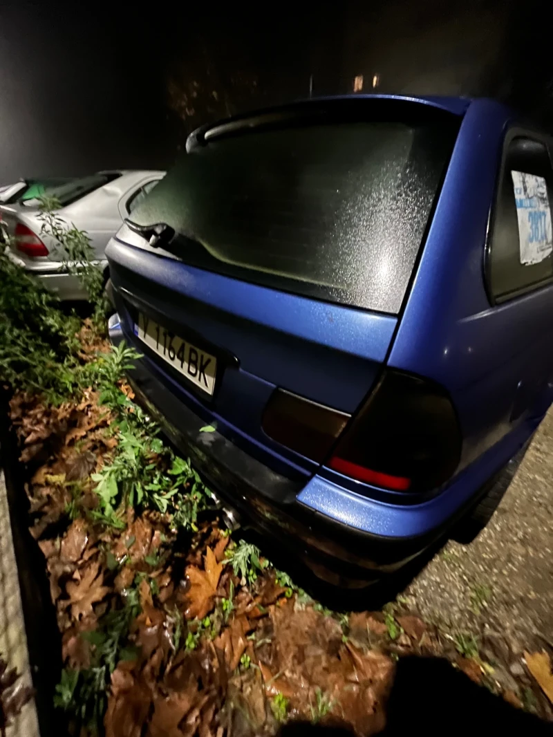 BMW 330, снимка 9 - Автомобили и джипове - 52892380