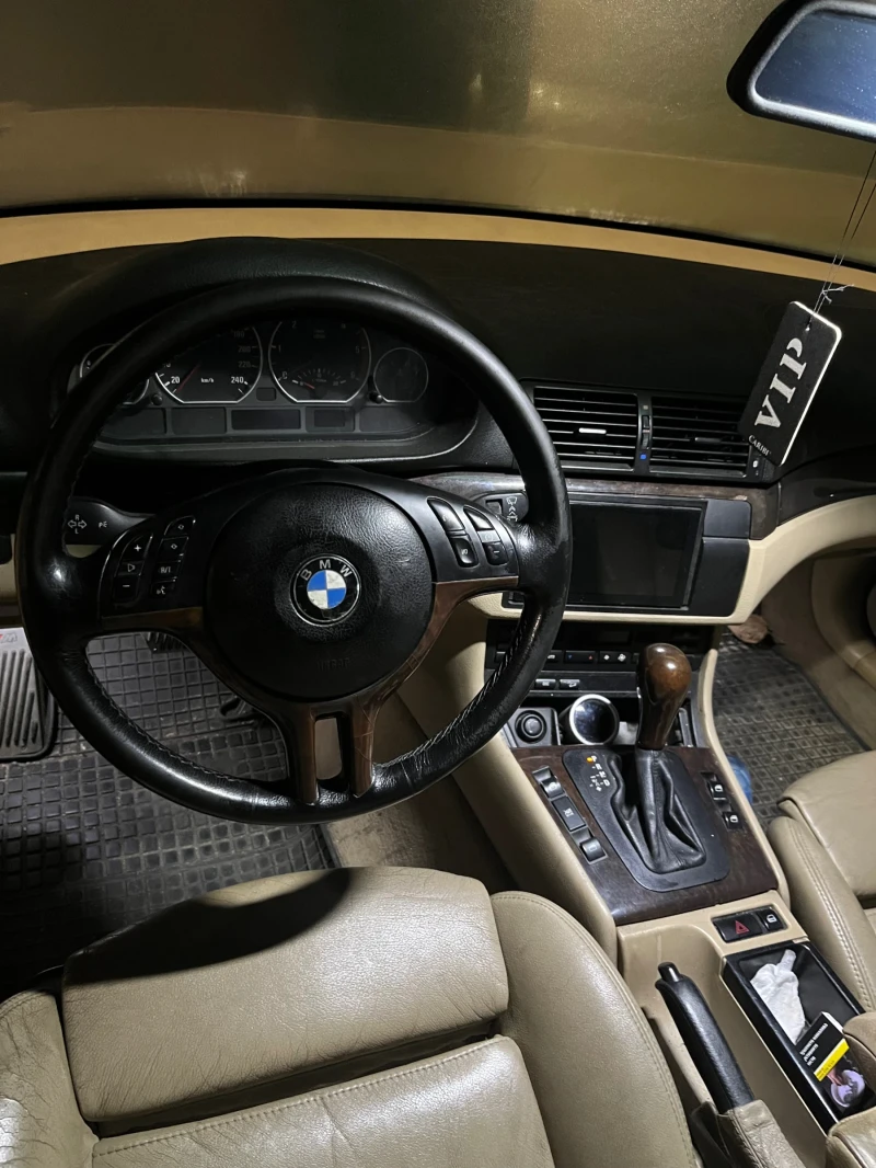 BMW 330, снимка 5 - Автомобили и джипове - 52892380