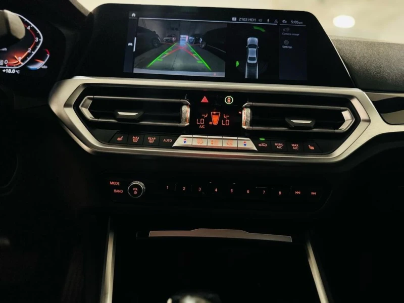 BMW 330 * 330i xDrive * CARFAX * БЕЗ ПЪРВОНАЧАЛНА ВНОСКА, снимка 13 - Автомобили и джипове - 52959901