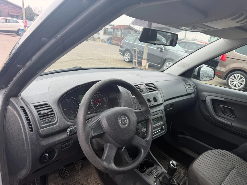 Skoda Fabia 1.2TDI EURO 5, снимка 11 - Автомобили и джипове - 53381347
