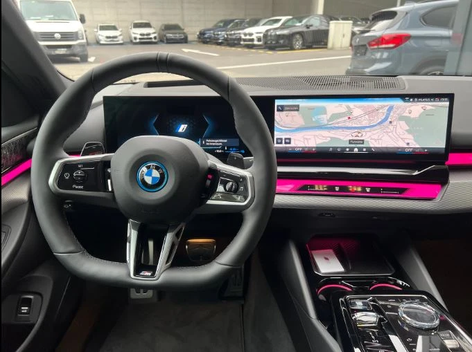 BMW 550 e Plug-in Hybrid xDrive M Sport - изображение 8