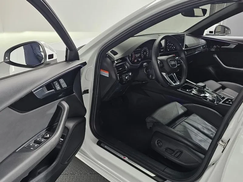 Audi A4 (B9) 40 Tfsi Premium, снимка 10 - Автомобили и джипове - 54994958