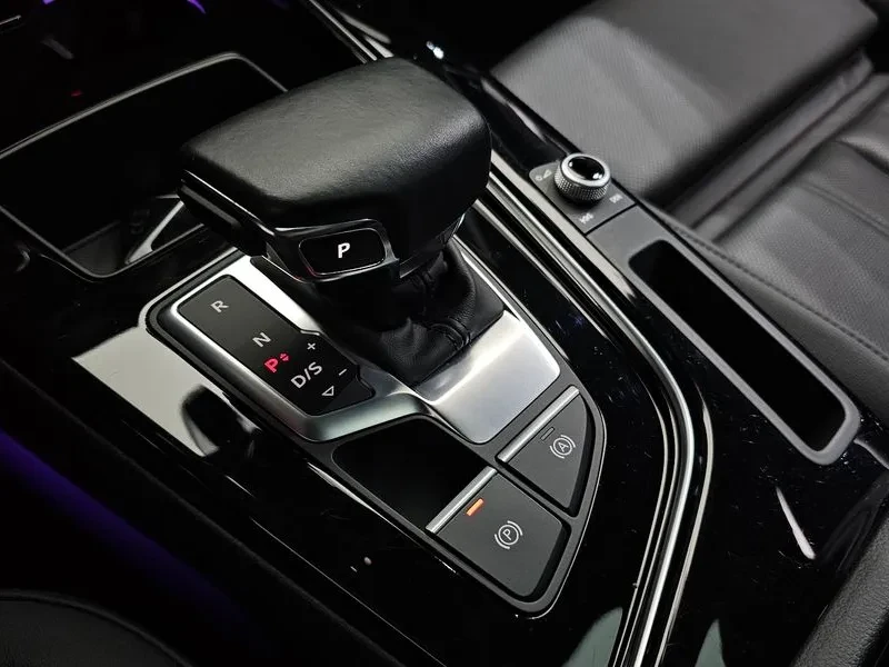 Audi A4 (B9) 40 Tfsi Premium, снимка 8 - Автомобили и джипове - 54994958