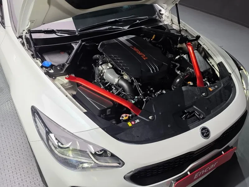Kia Stinger 3.3 AWD GT - САМО 30% АВАНС , снимка 6 - Автомобили и джипове - 55889028