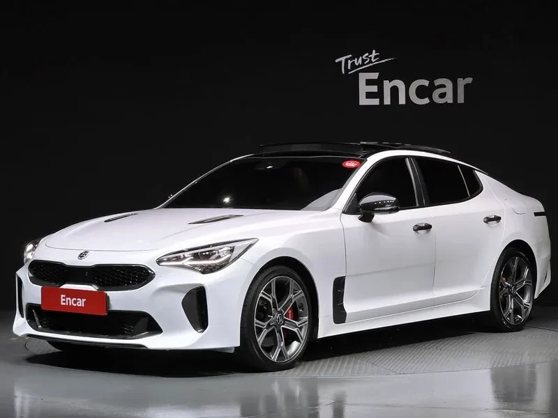 Kia Stinger 3.3 AWD GT - САМО 30% АВАНС 