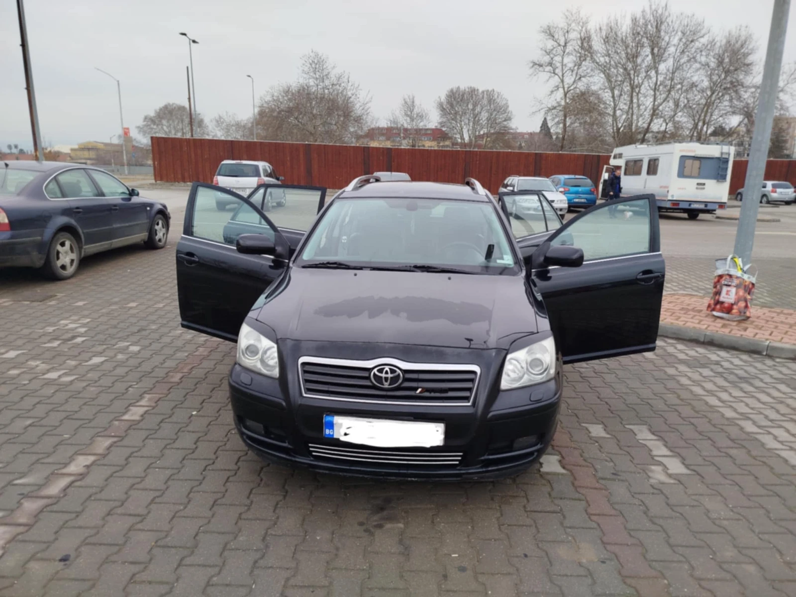 Toyota Avensis  - изображение 2
