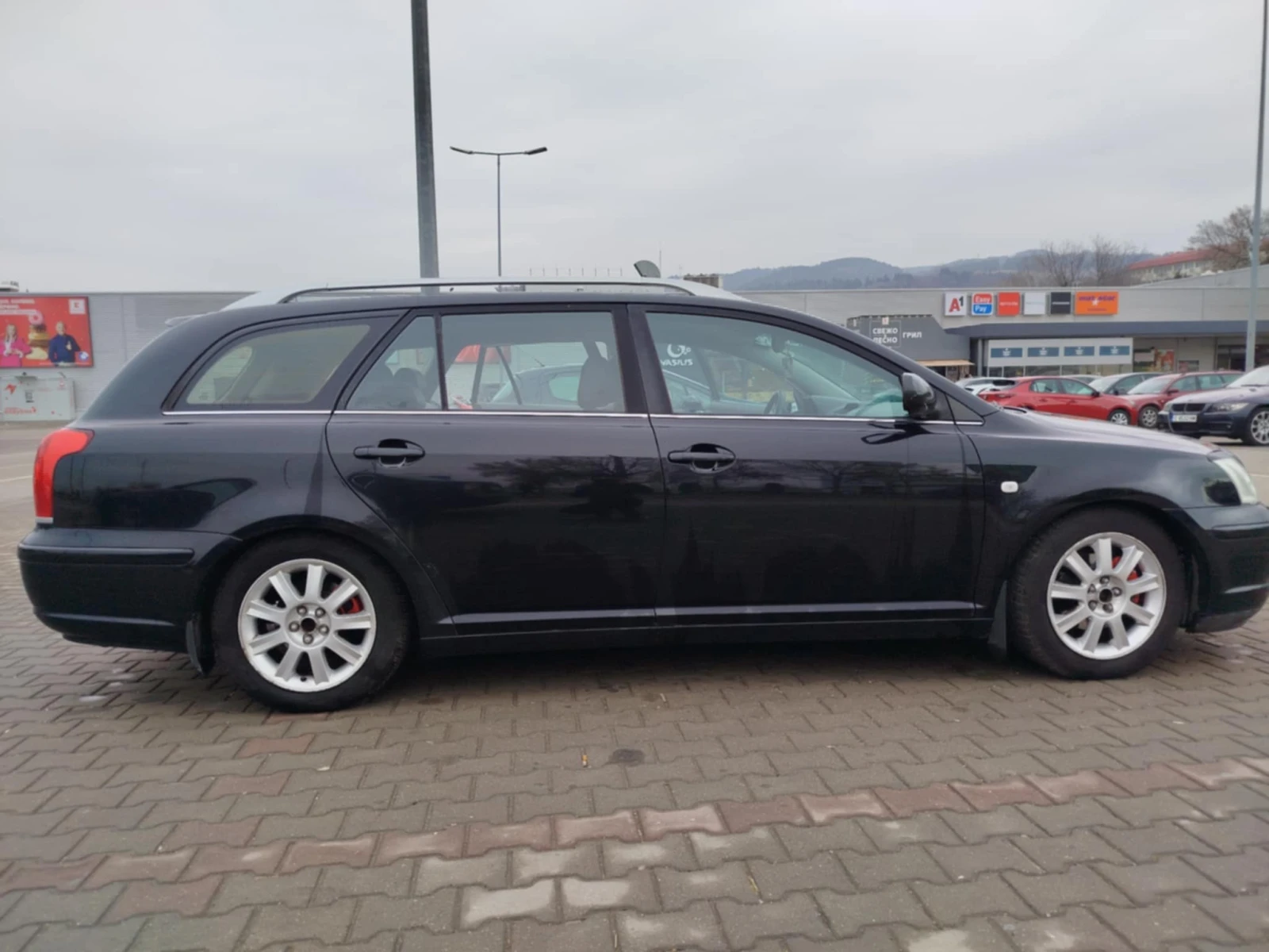 Toyota Avensis  - изображение 4