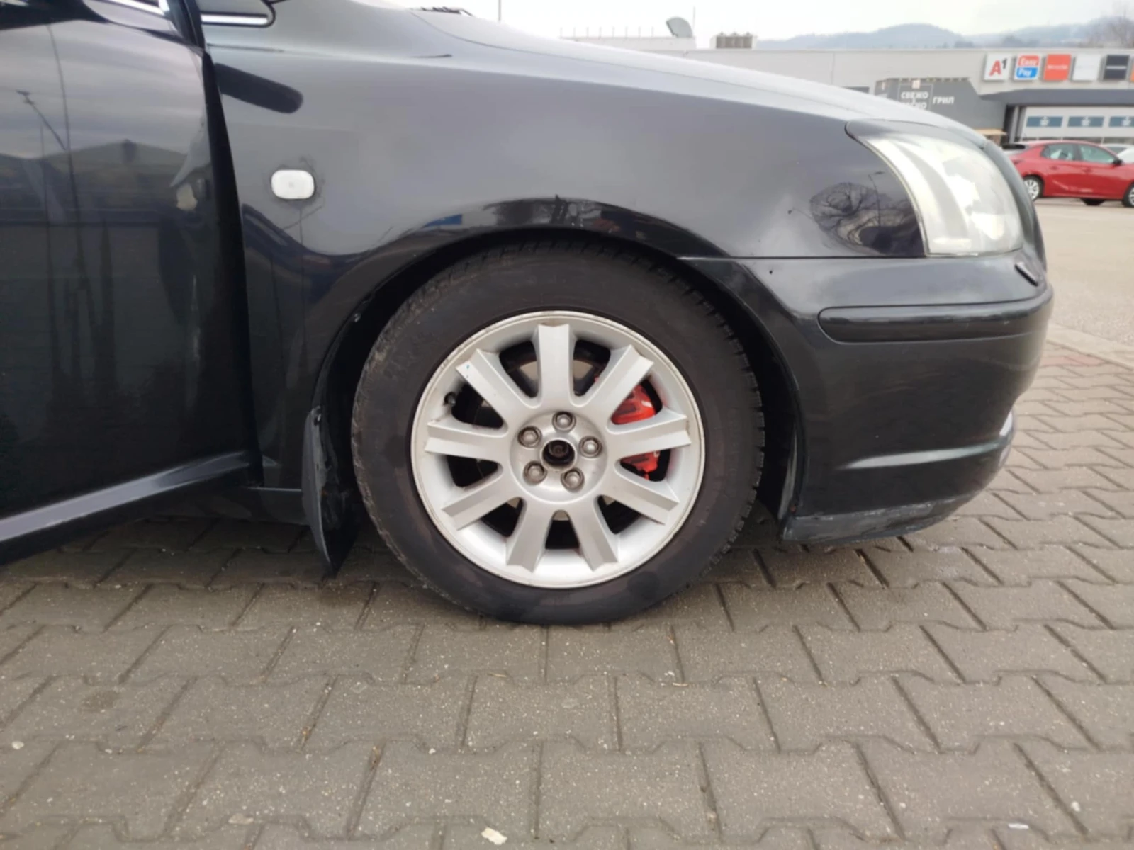 Toyota Avensis  - изображение 7