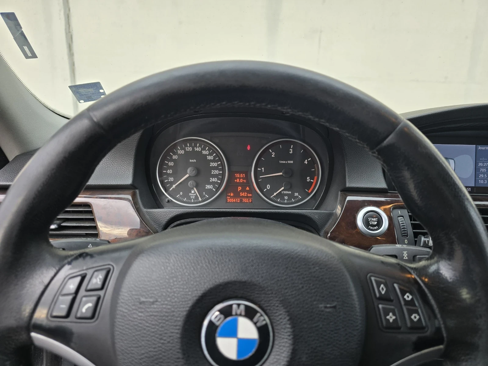 BMW 330 3 - изображение 6