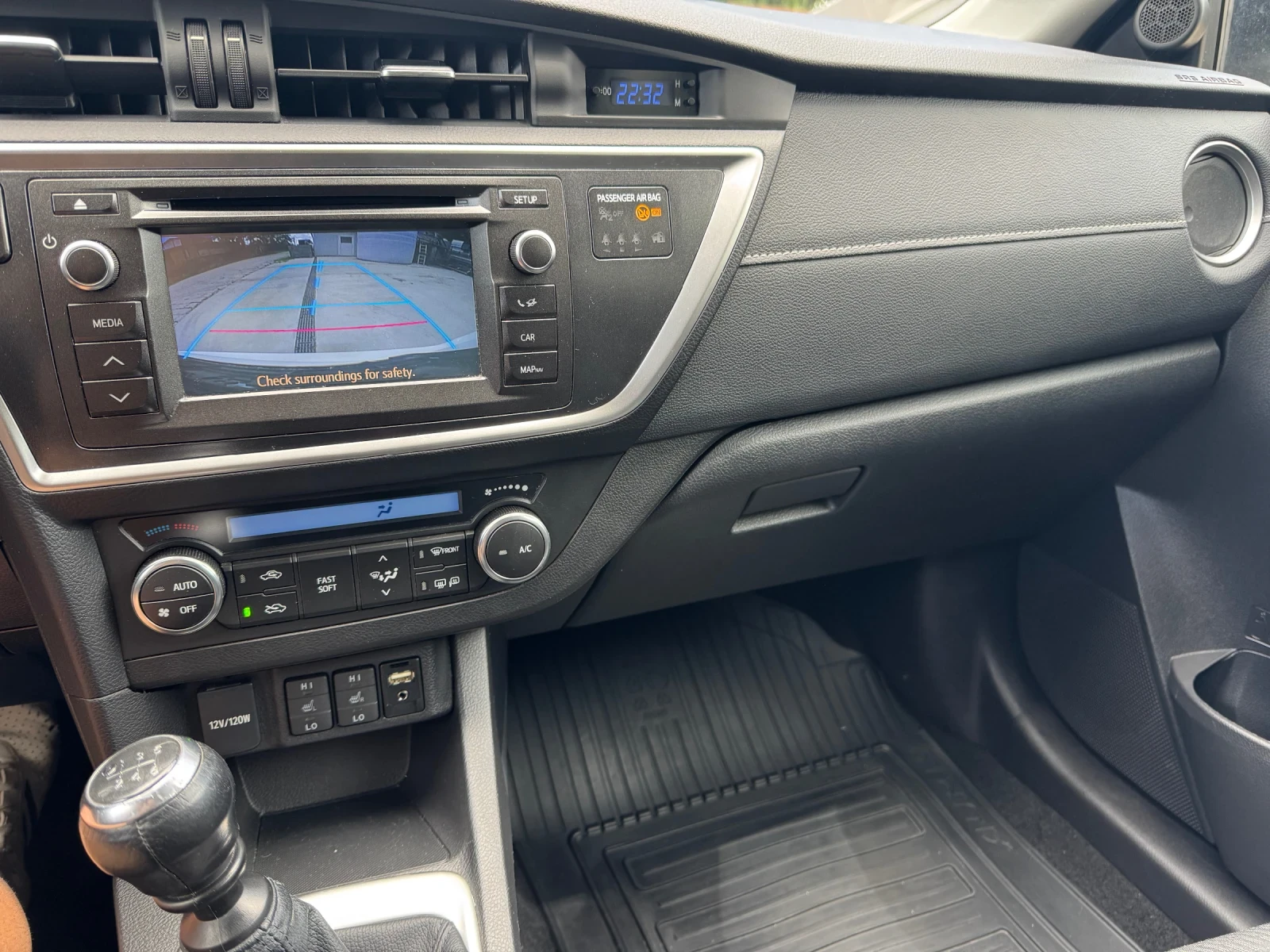 Toyota Auris 2.0 D4D - изображение 9