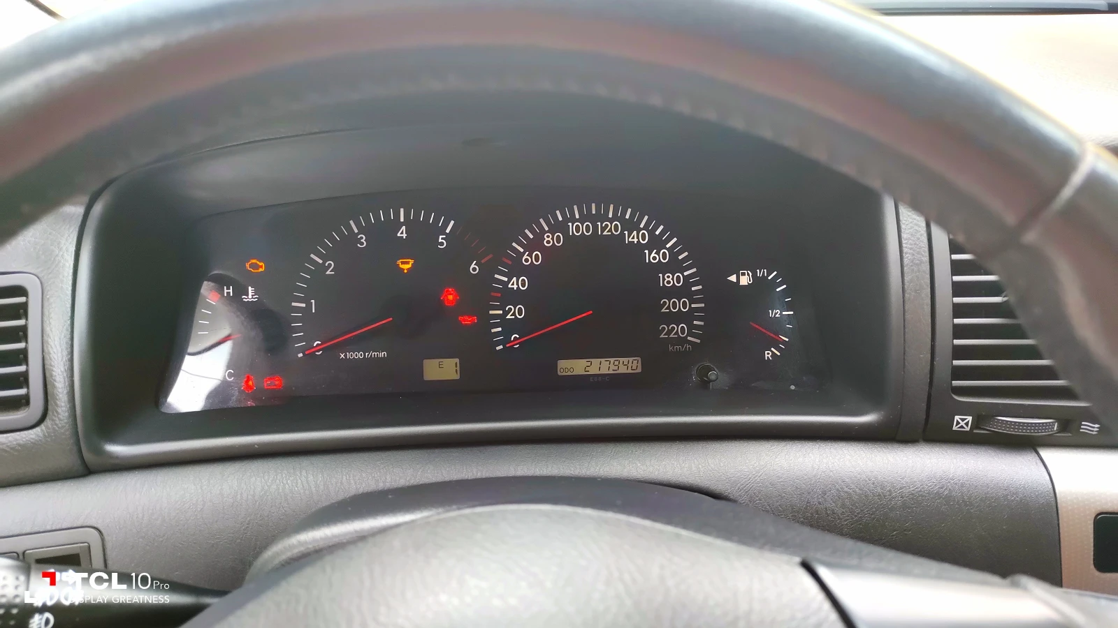 Toyota Corolla Фейслифт - изображение 10