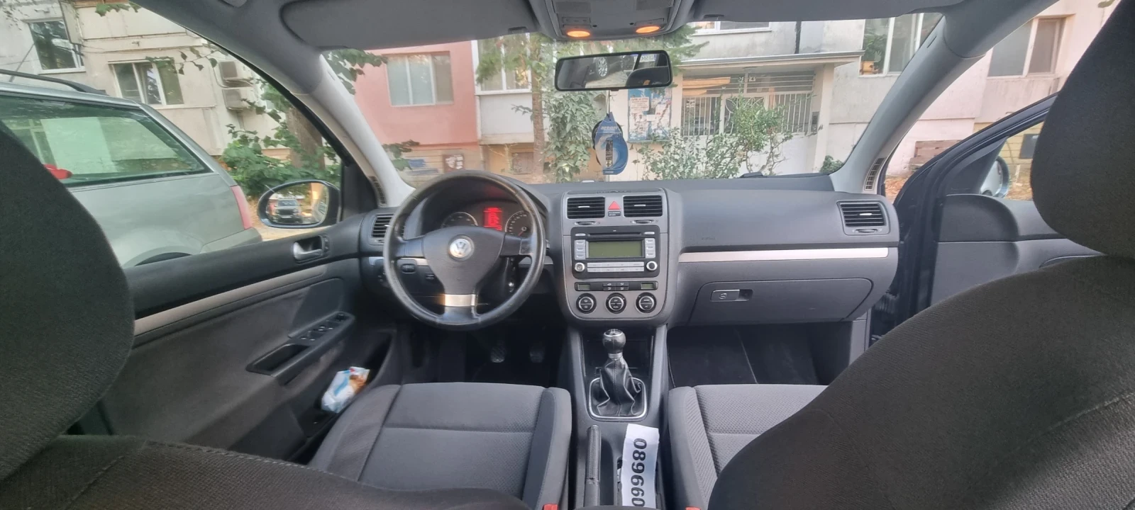 VW Golf 1.6/102к.с./фабрична газ/LPG BRC - изображение 10
