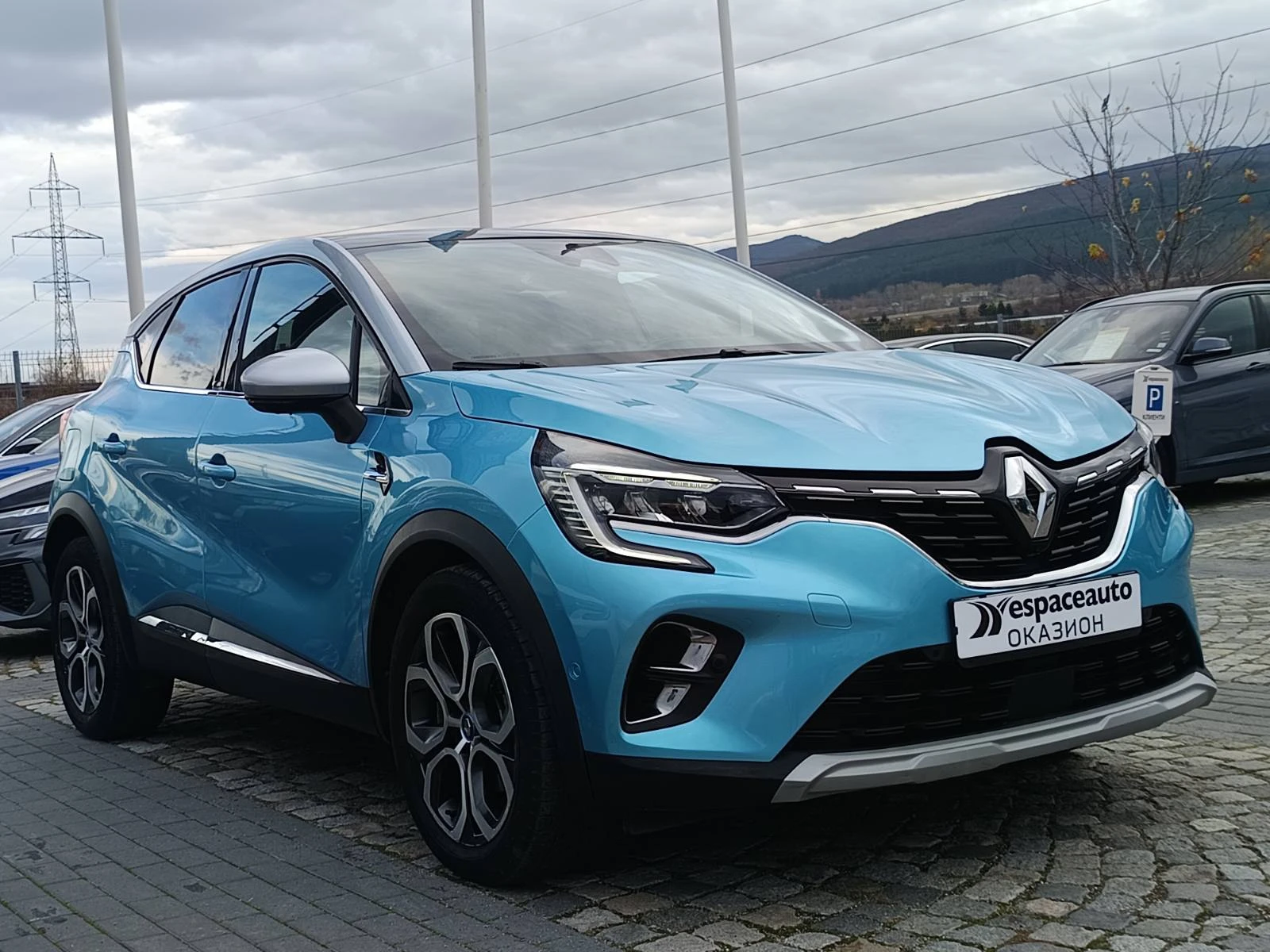 Renault Captur 1.6Plug-in Hybrid 160к.с. - изображение 3