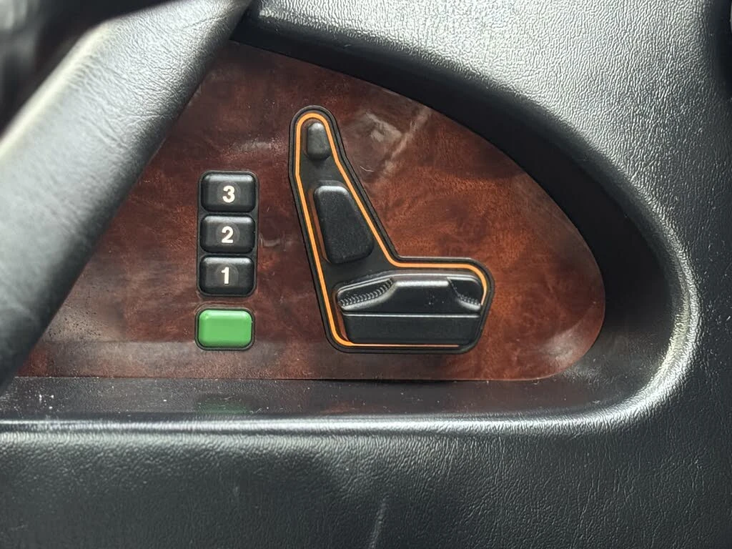 Mercedes-Benz S 420 1998 Mercedes-Benz S-Class S 420 - изображение 9