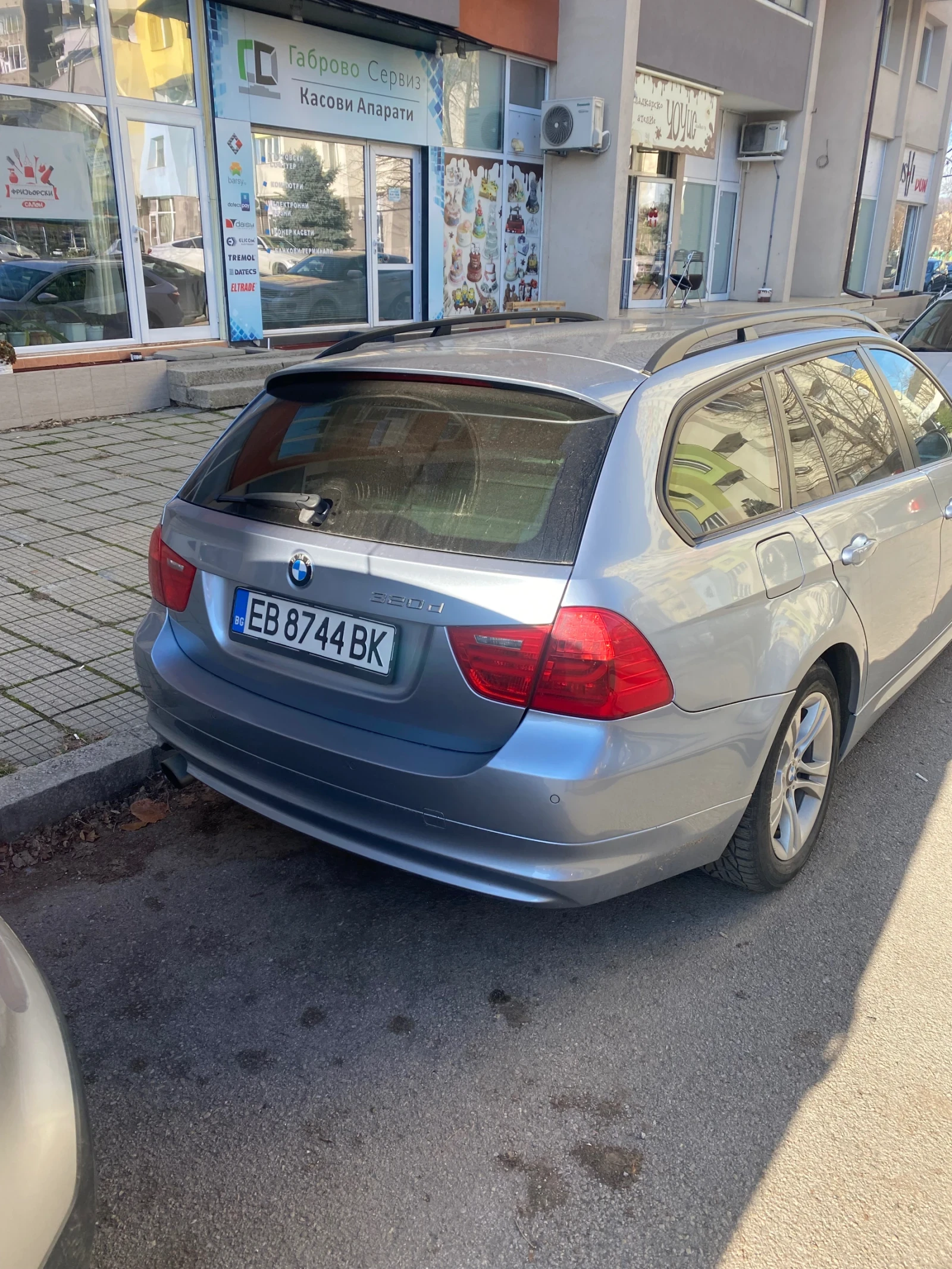 BMW 320  - изображение 4