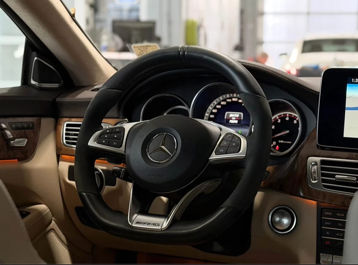 Mercedes-Benz CLS 63 AMG Задно * * FACE * * CARFAX * * АВТО КРЕДИТ * *  - изображение 4