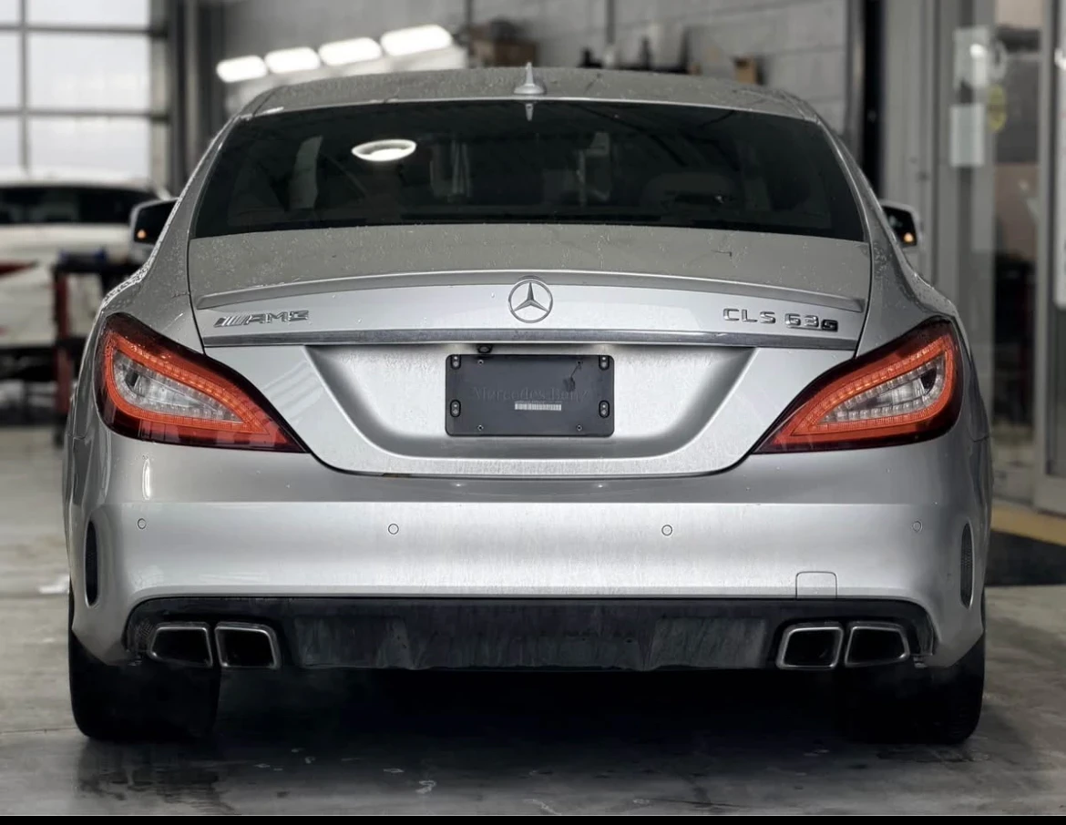 Mercedes-Benz CLS 63 AMG Задно * * FACE * * CARFAX * * АВТО КРЕДИТ * *  - изображение 2