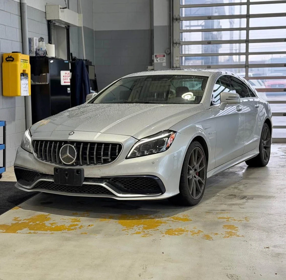 Mercedes-Benz CLS 63 AMG ����� * * FACE * * CARFAX * * ���� ������ * *  | Mobile.bg � ����������� 1