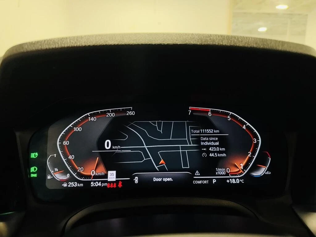 BMW 330 * 330i xDrive * CARFAX * БЕЗ ПЪРВОНАЧАЛНА ВНОСКА - изображение 10