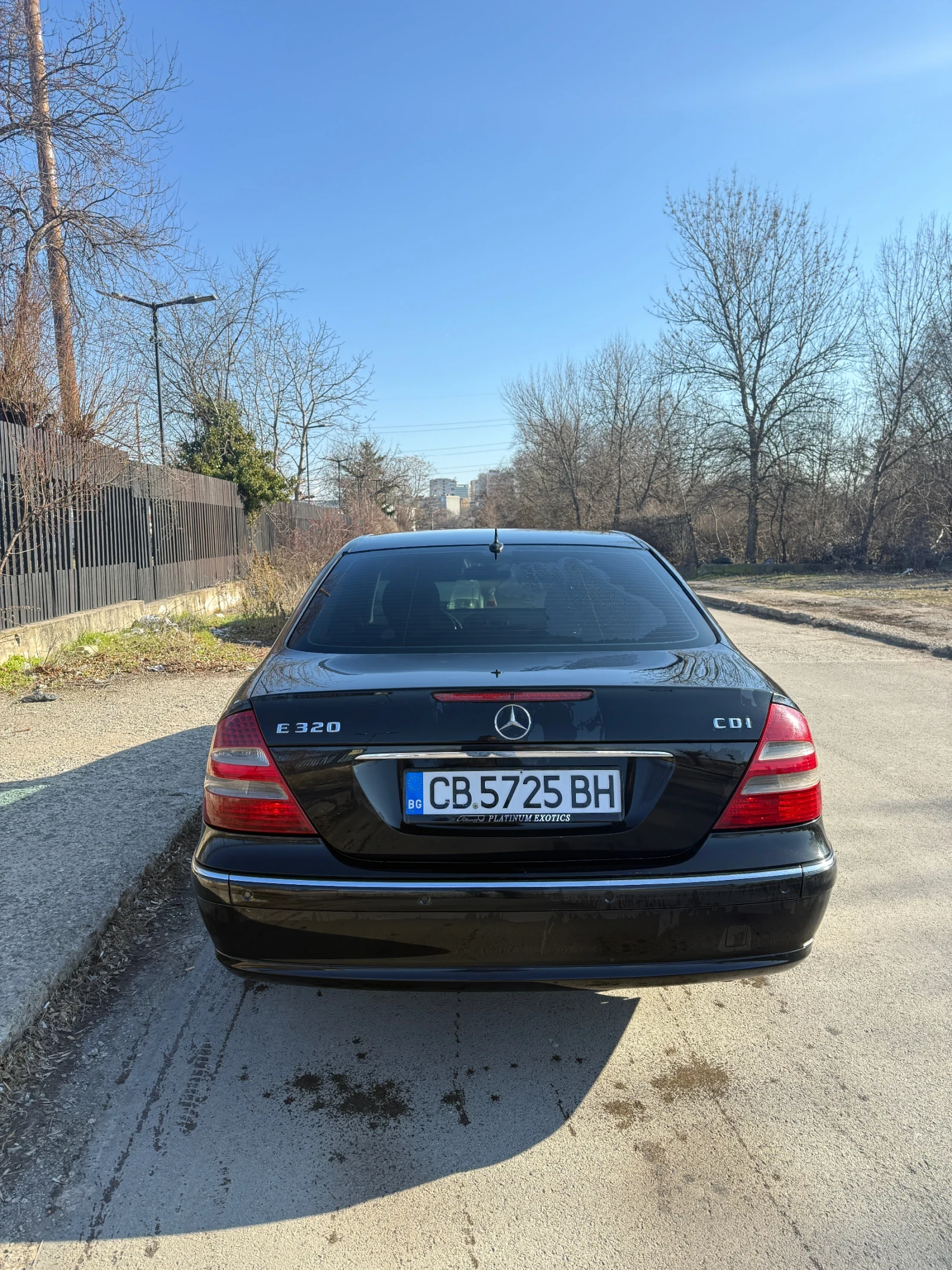 Mercedes-Benz E 320 320 CDI , 7-G Tronik , Пълна сервизна история  - изображение 7