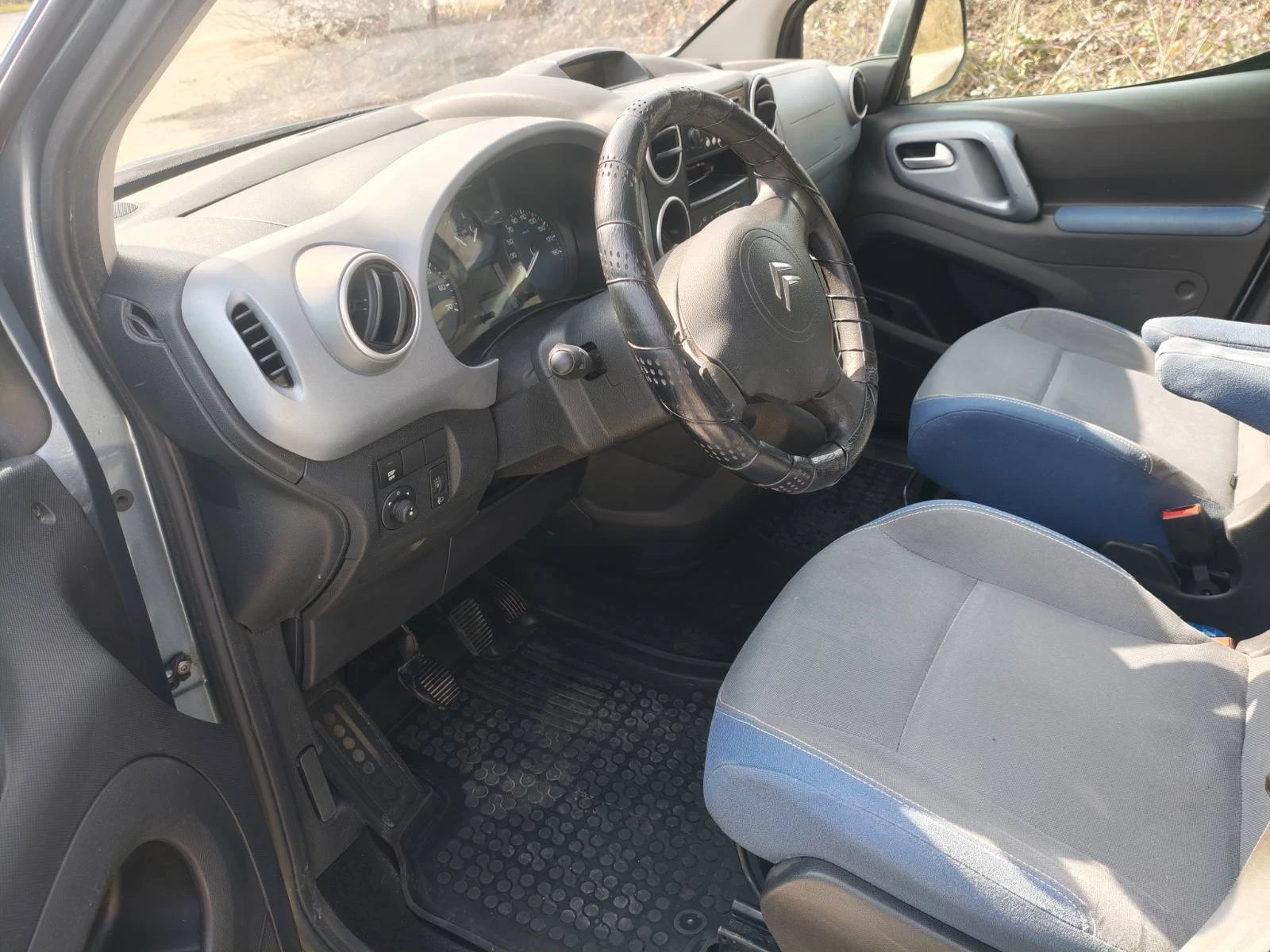Citroen Berlingo, снимка 10 - Автомобили и джипове - 53583751