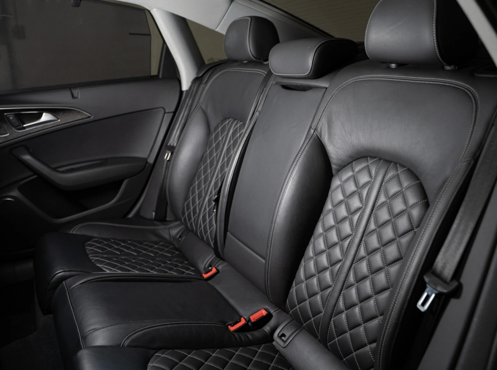 Audi S6 АВТОКРЕДИТ* ЦЕНА БЕЗ АНАЛОГ* , снимка 11 - Автомобили и джипове - 53712520