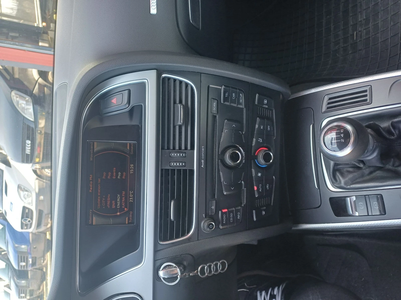 Audi A5 2, 0fsi Sllain, снимка 9 - Автомобили и джипове - 53776061