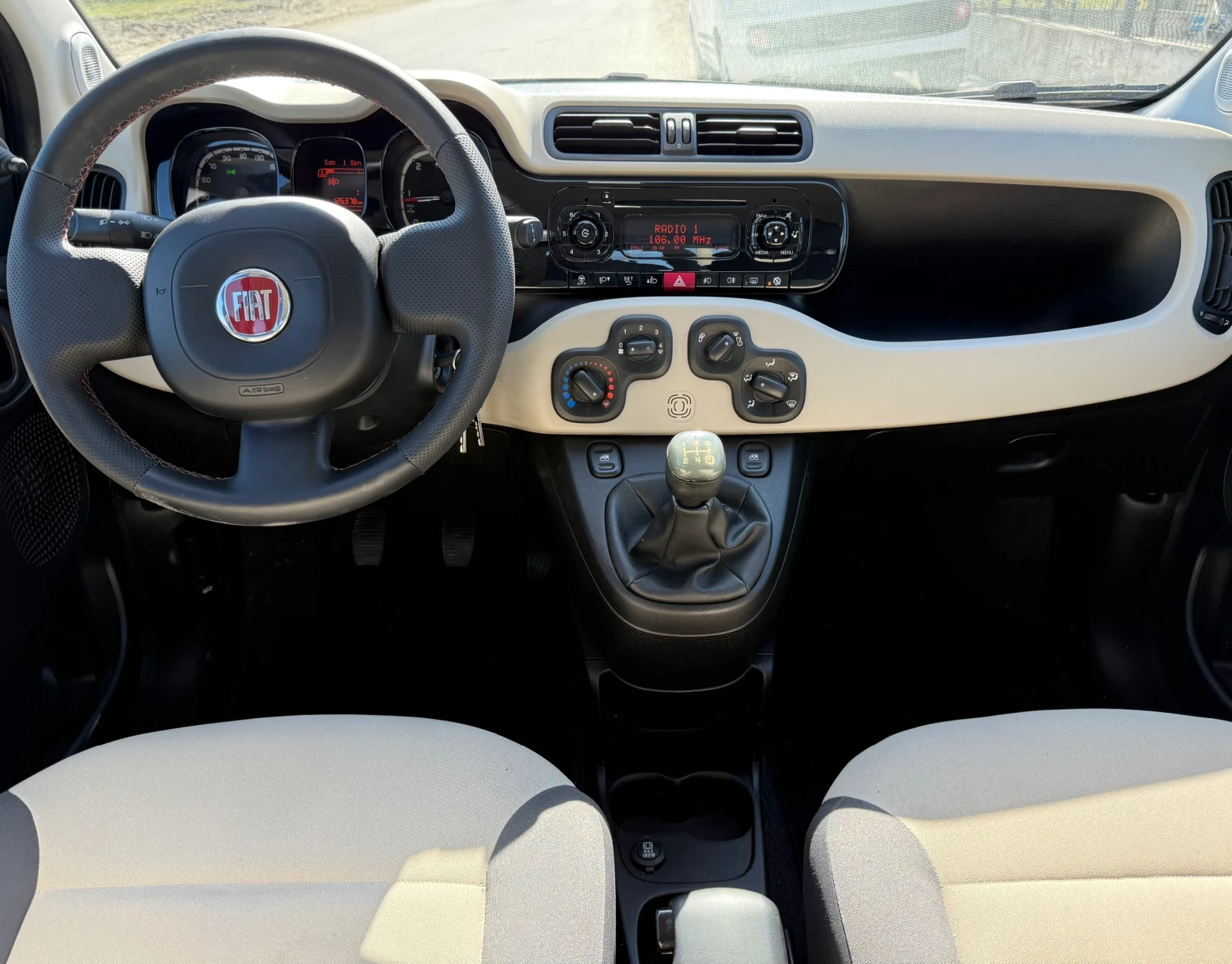 Fiat Panda 1.3 mJET 126000km, снимка 13 - Автомобили и джипове - 53838376