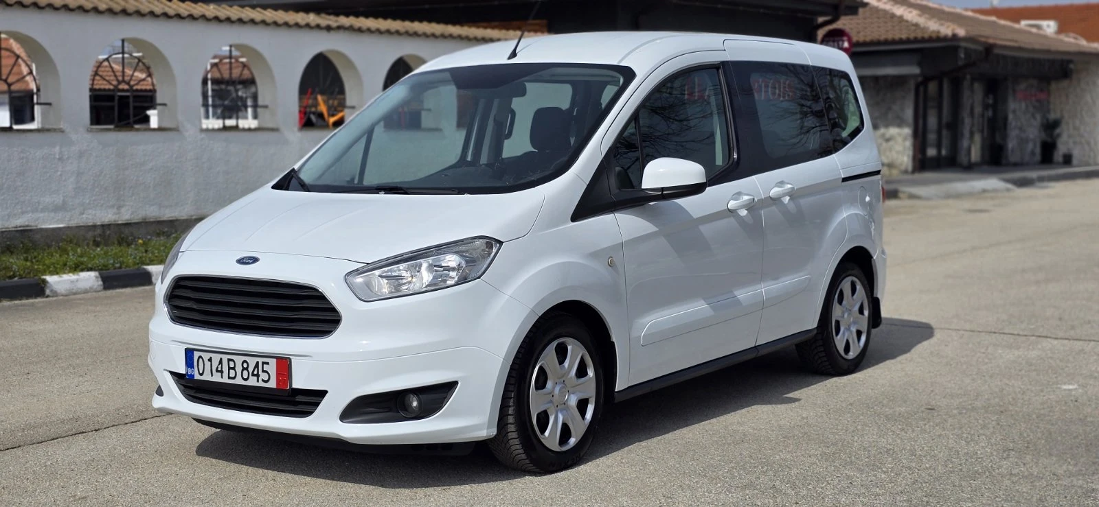 Ford Courier Tourneo Courier 1, 5 TDCi Kombi "Trend"