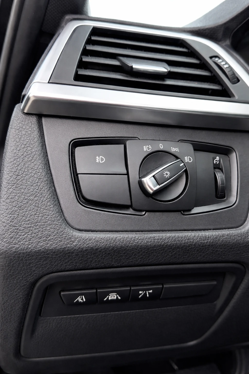 BMW 340, снимка 10 - Автомобили и джипове - 53929966