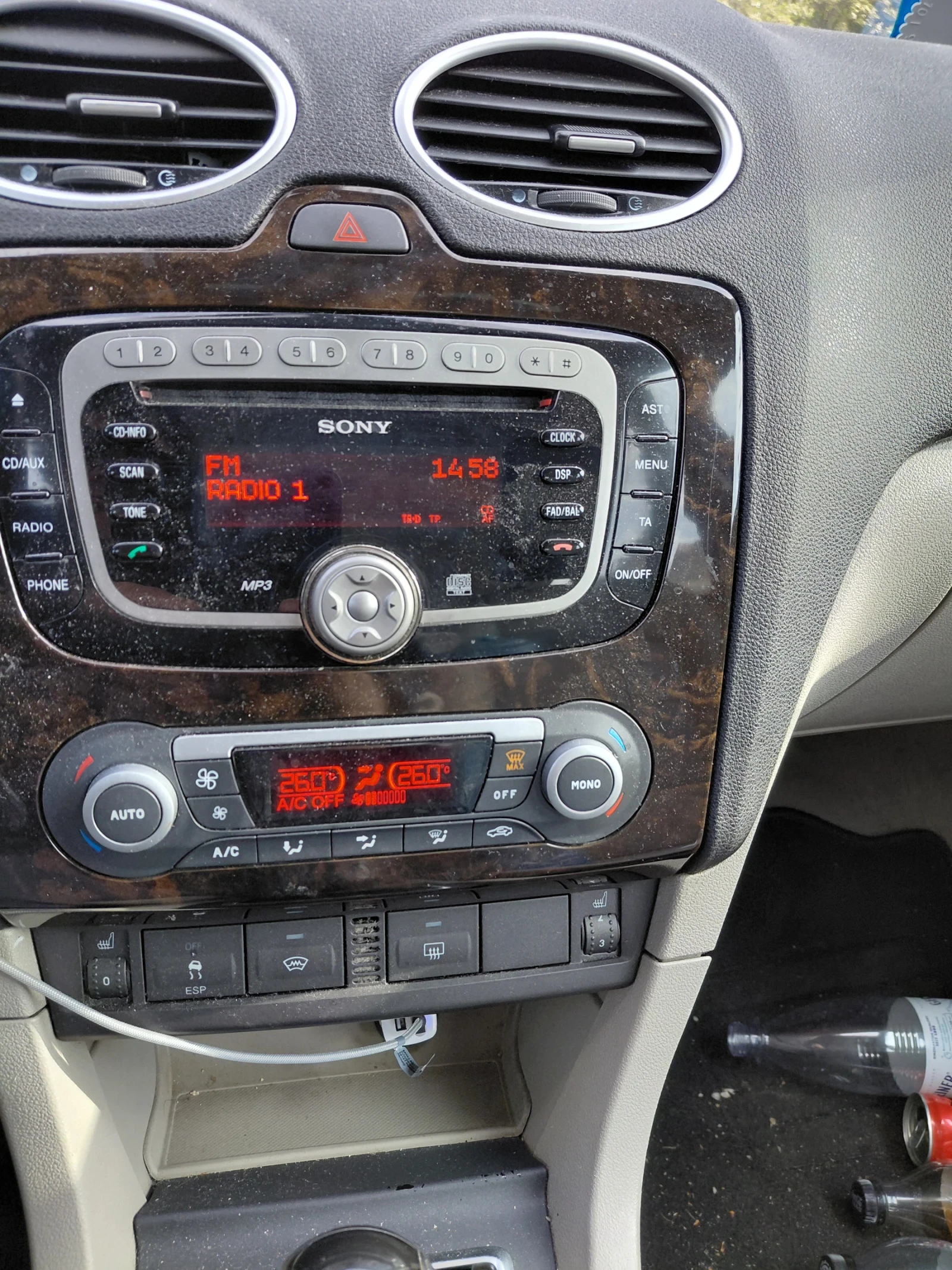 Ford Focus 1.8 бензин , снимка 2 - Автомобили и джипове - 54194352