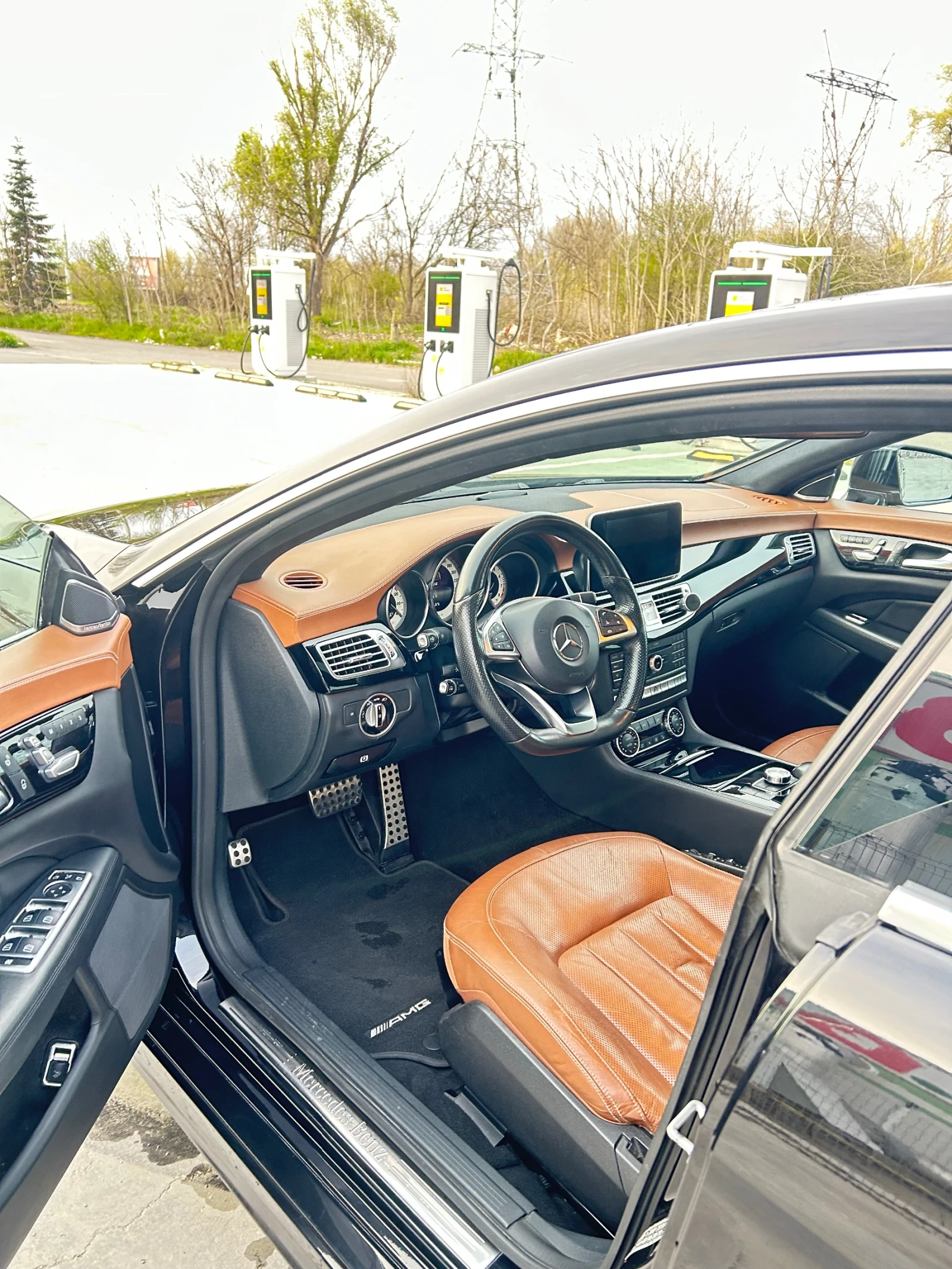 Mercedes-Benz CLS 400, снимка 3 - Автомобили и джипове - 54198411